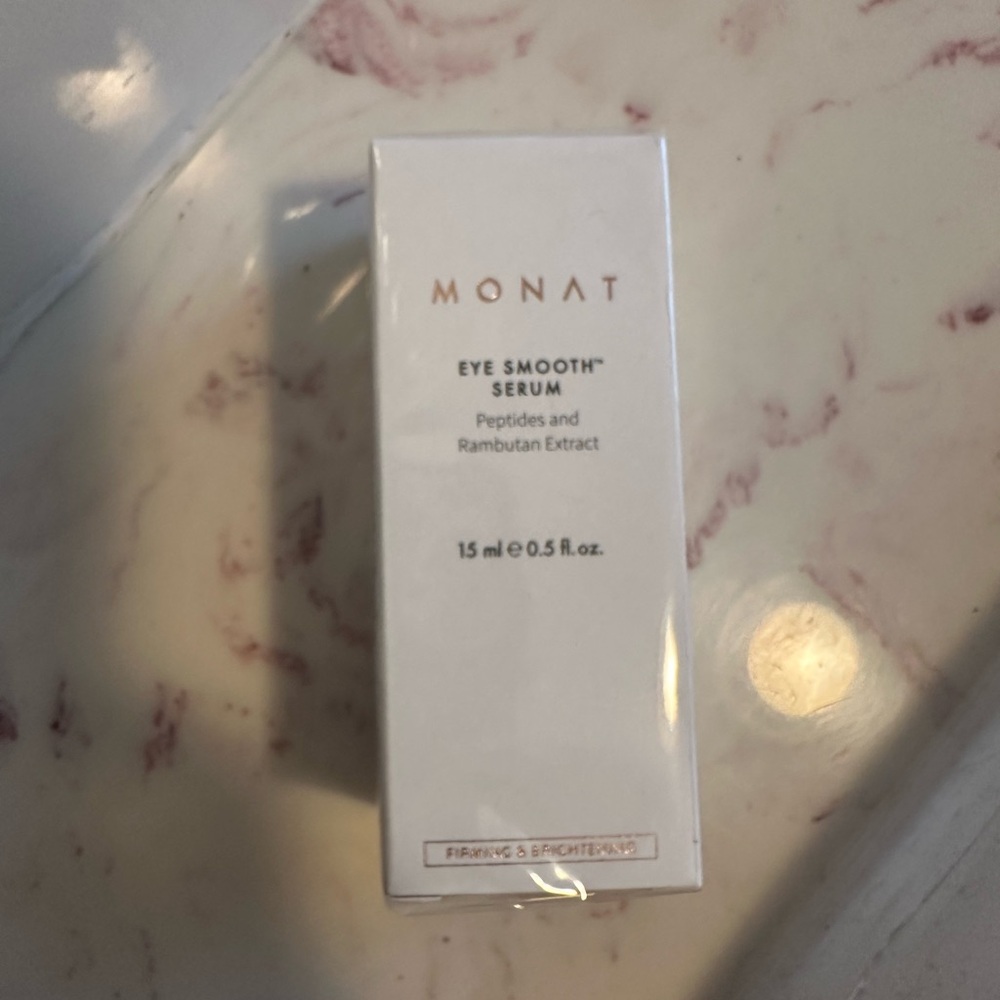 Monat Eye Smooth Serum